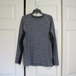MTA Sport Gray and Black Long Sleeve Tee sz XL boys
